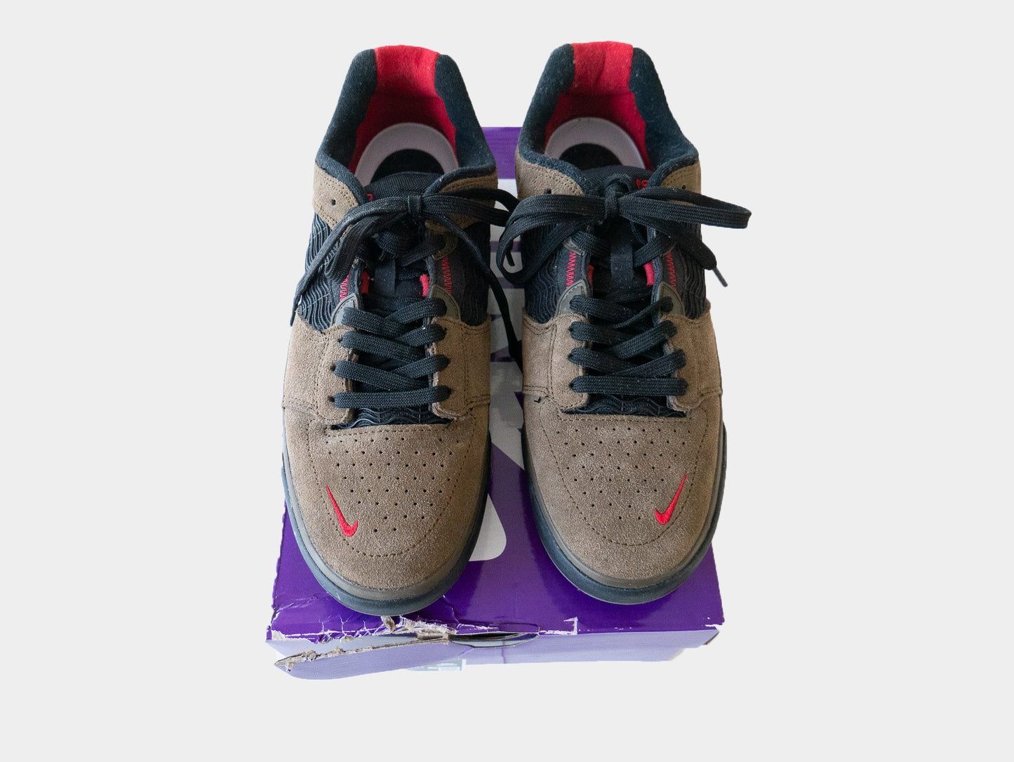 2022 Nike SB Ishod Wair Light Olive Sneakers